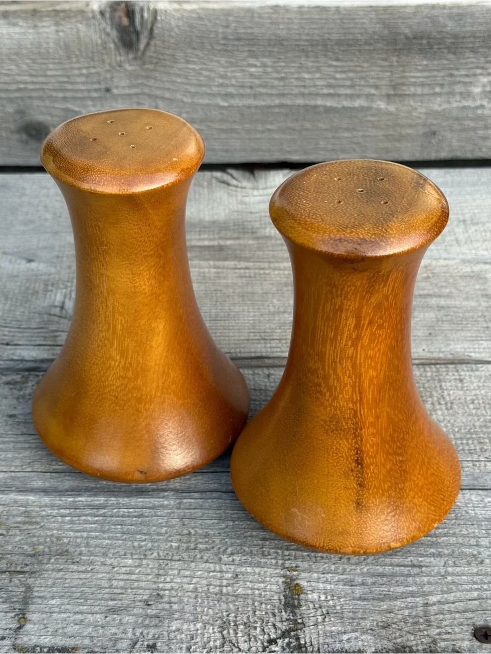 Vintage Classic MCM Hourglass Wooden Salt and Pepper Shakers Retro Dining